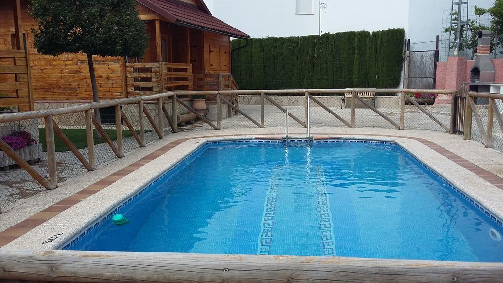 Cabanas De Madera El Rinconcillo Arroyo Frio Bagian luar foto