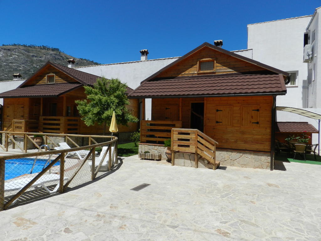 Cabanas De Madera El Rinconcillo Arroyo Frio Ruang foto