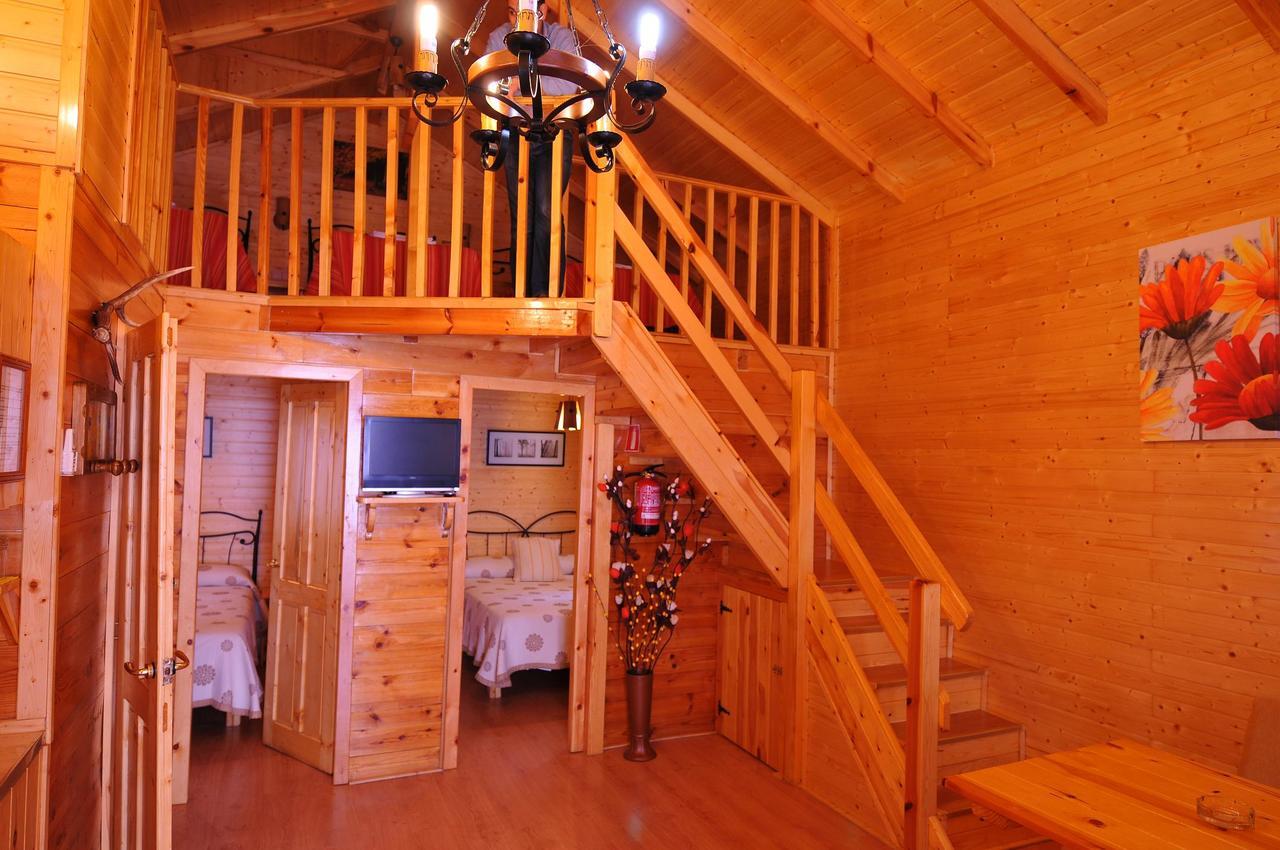 Cabanas De Madera El Rinconcillo Arroyo Frio Bagian luar foto